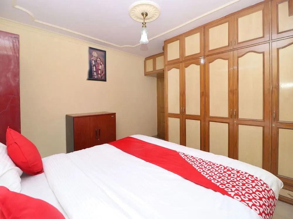 OYO 14291 Home Tranquil 2BHK Chotta Shimla