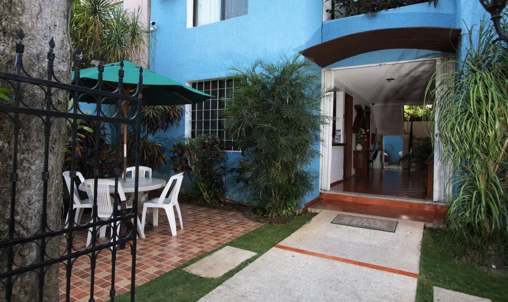 Hotel Los Girasoles