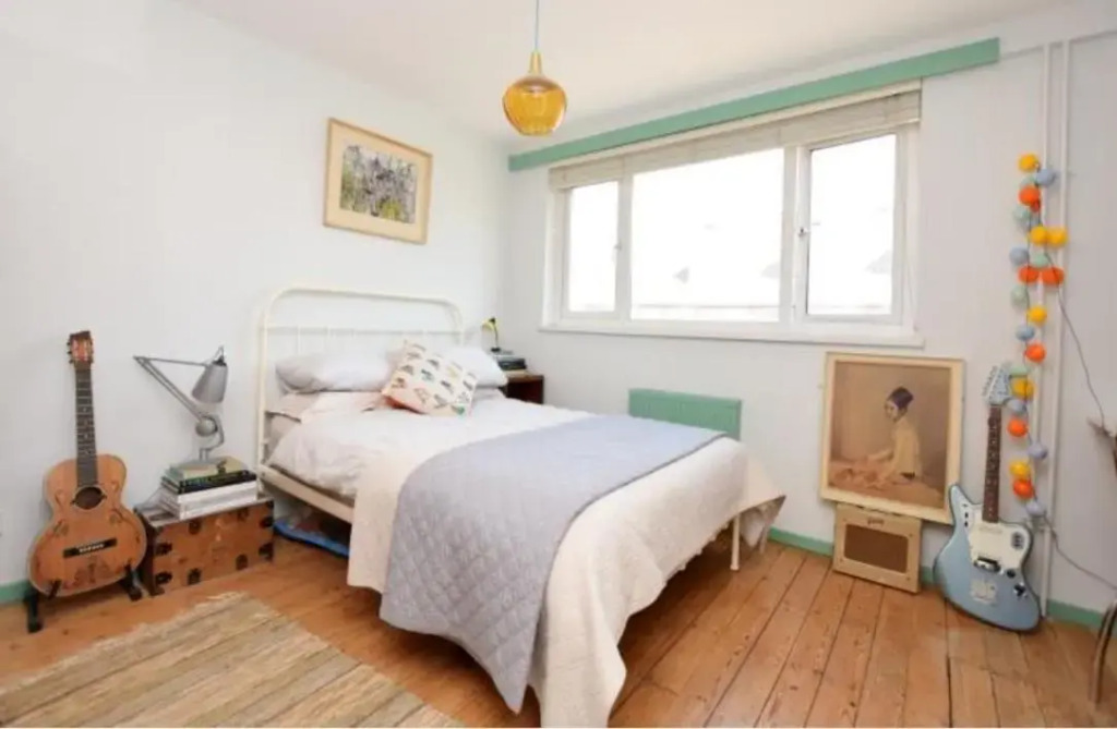 Stylish 3 bed house with parking in Bermondsey, SE1