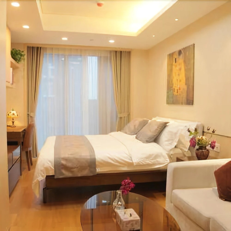 Shi Yue Ge Xizi International Apartment