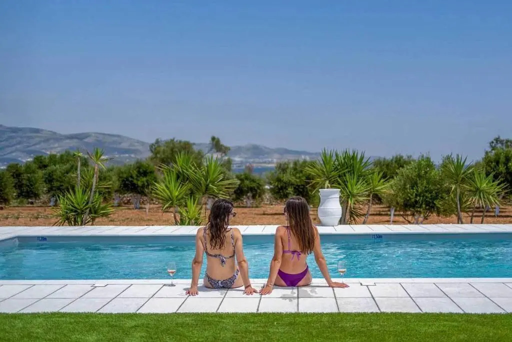 Sunrise Luxury Apartments & Suites