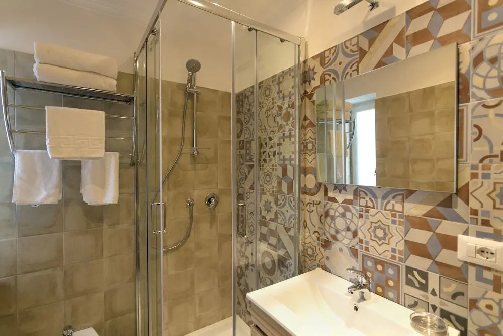 To Be Capri