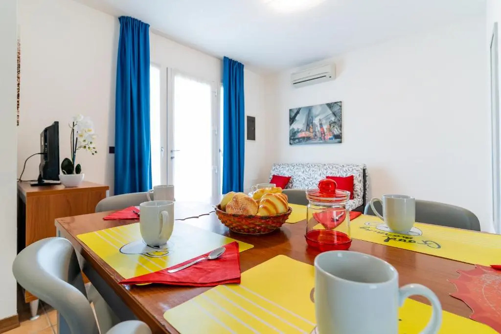 Villaggio Ai Pini Lido Altanea