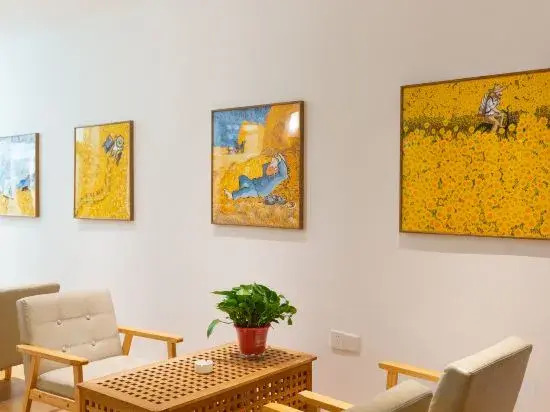 Lanyue Boutique Bed and Breakfast (Yingtianmen Branch, Luoyi Ancient City)