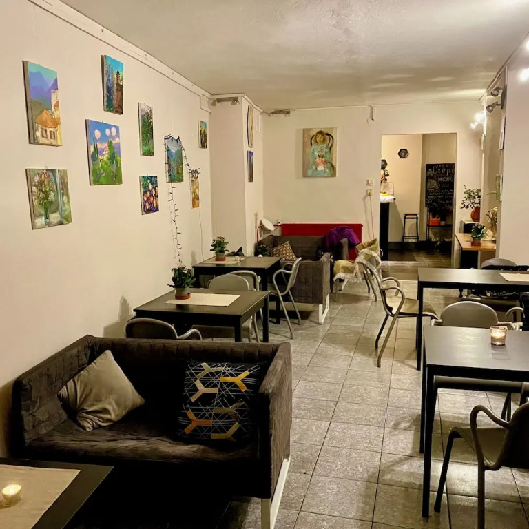 Art Inn Space