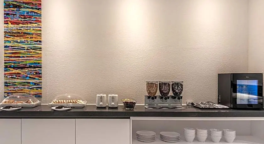Zam101 Hotel Gimhae