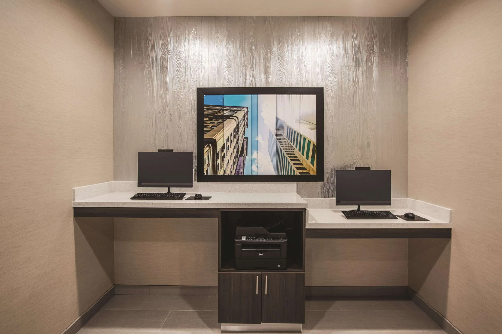 La Quinta by Wyndham Dallas Northeast-Arboretum