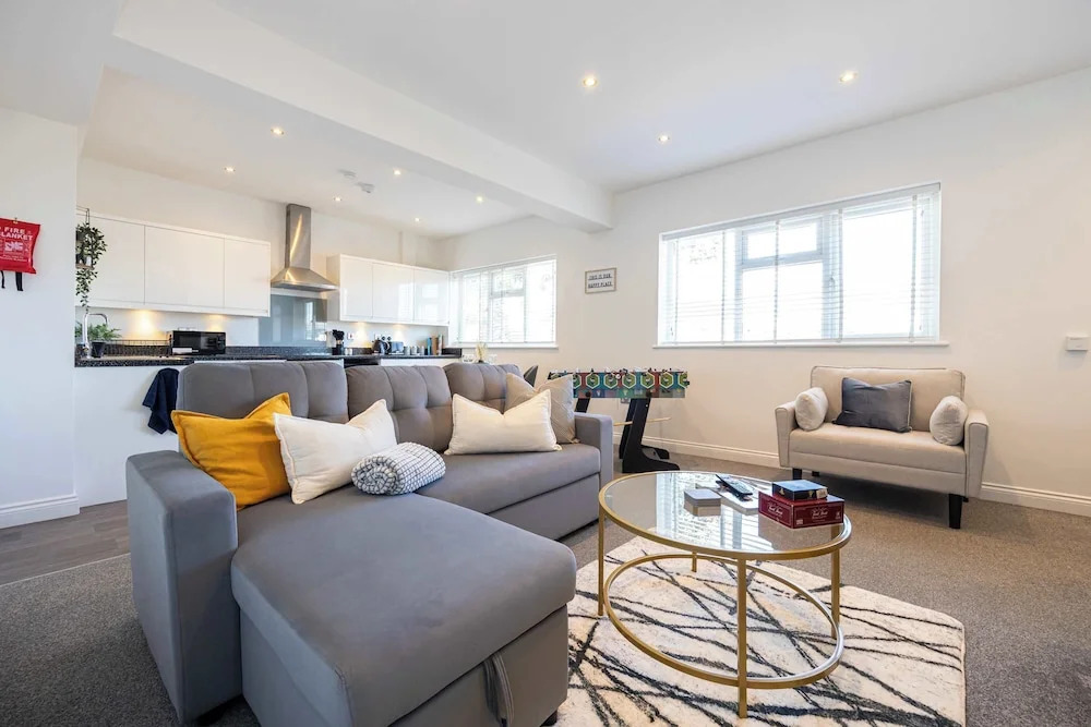 Cosy Apartment in the Heart of Sale