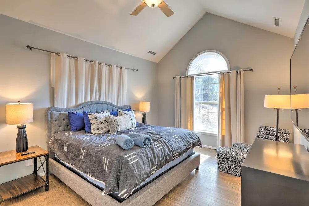 Family-friendly Flagstaff Home < 5 Mi to Downtown!