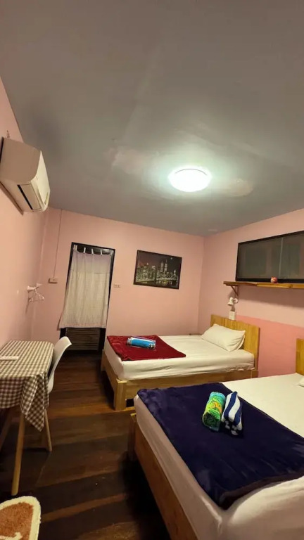 Lets Sea Hostel