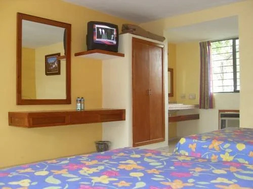 Hotel Coy