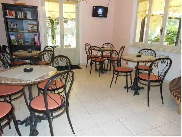 Residence Villa Margherita WITH POOL & HYDROMASSAGE