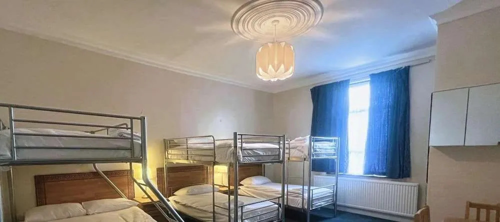 Helens Hotel near Wembley