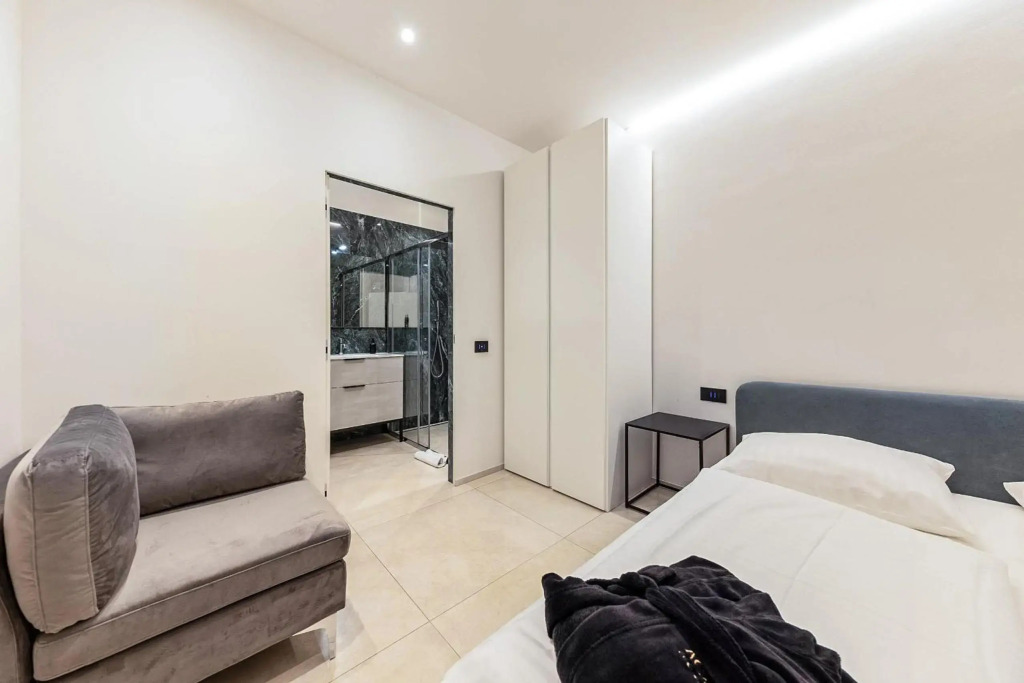 App 5 Palazzo Cavour