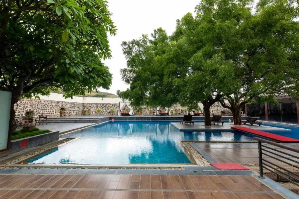 Fort JadhavGADH -A GADH Heritage Hotel