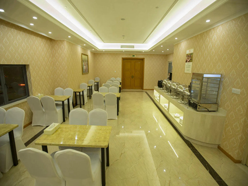 Vienna Hotel Jiangsu Nanjing Liuhe District Longchi Metro Station