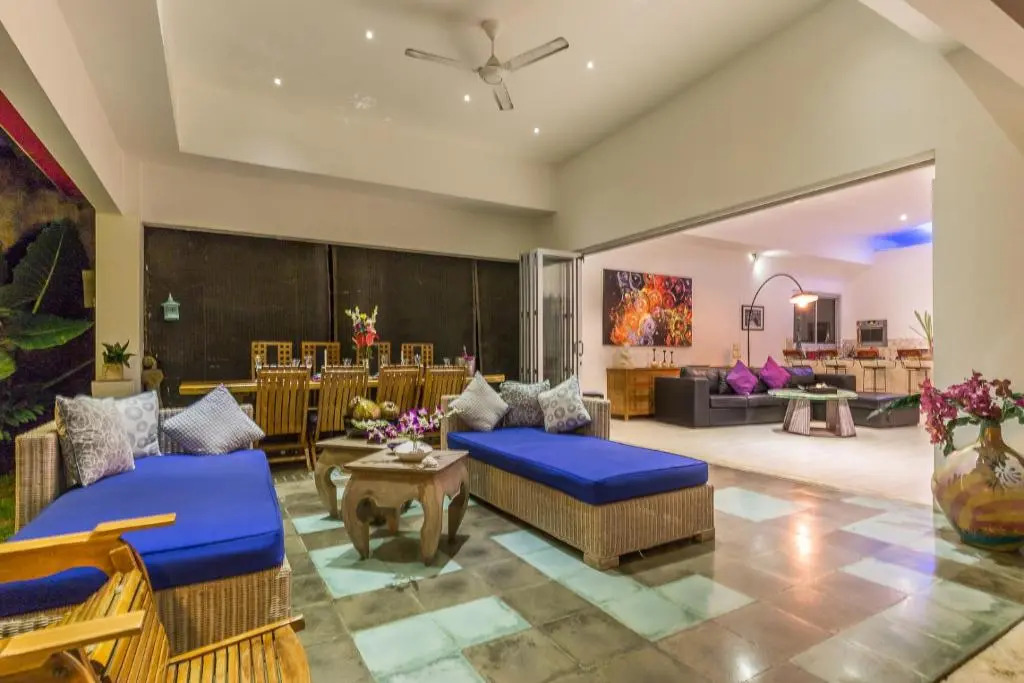 Villa Purple