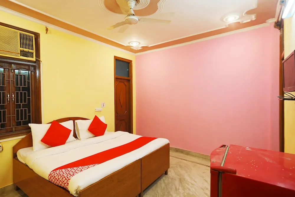 Singh Hotel