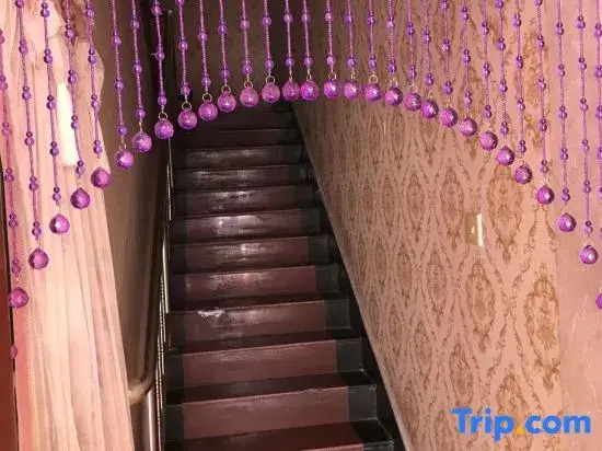 Zhengding xinju Hotel