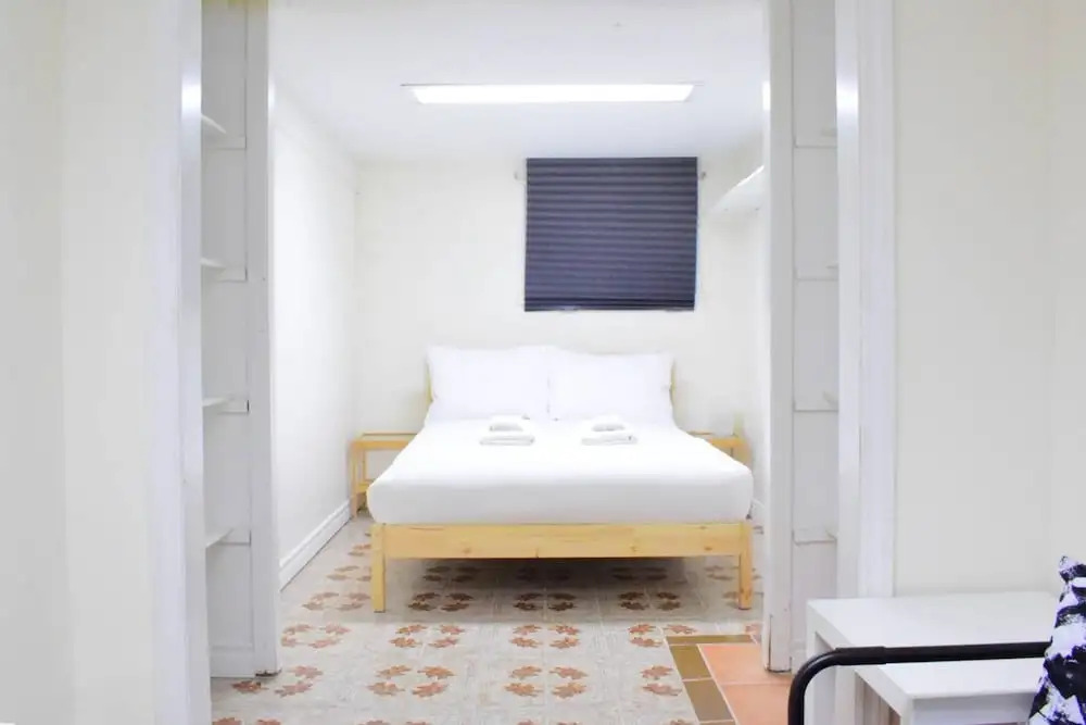 Central Basement Unit in Little Italy Close To Subway