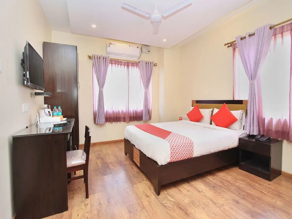 OYO 11137 Hotel Morgen Suites