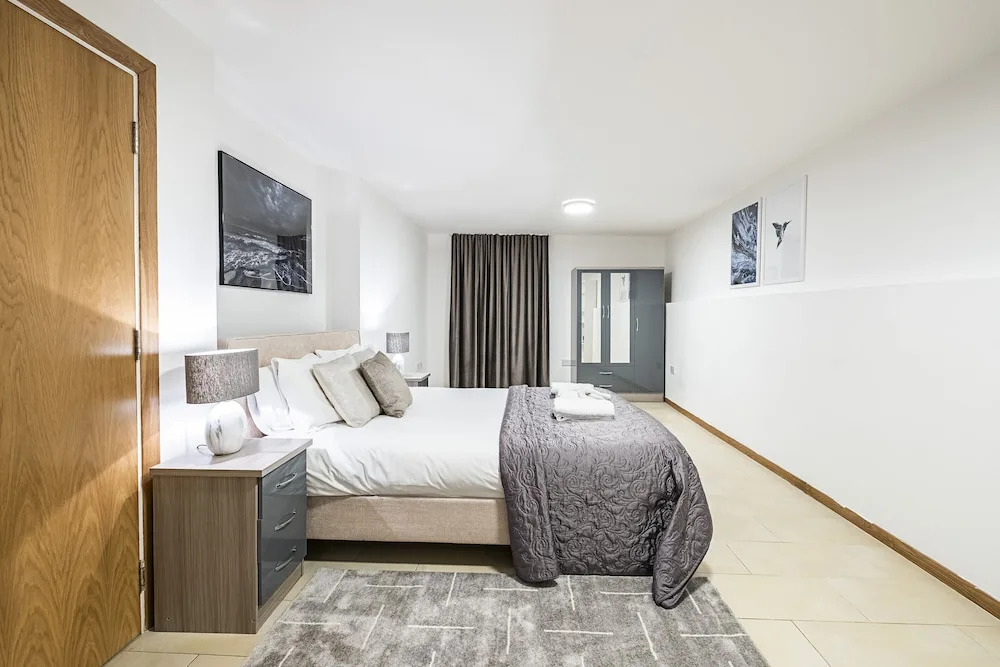 Laystall Apartment by Flexystays