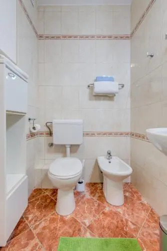 LCT Beacfront apartment ZS
