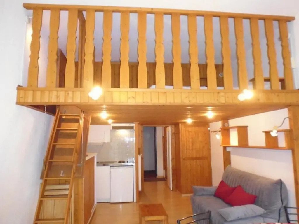 Appartement Gourette, 1 pièce, 4 personnes - FR-1-400-11