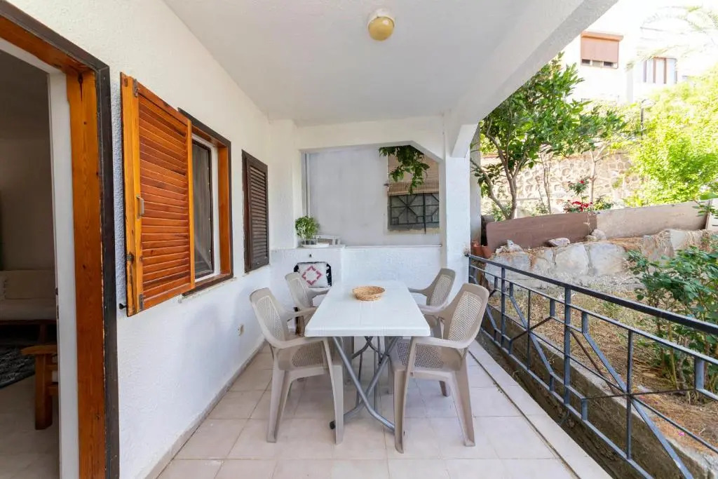 House With Sea View Near Camel Beach in Bodrum
