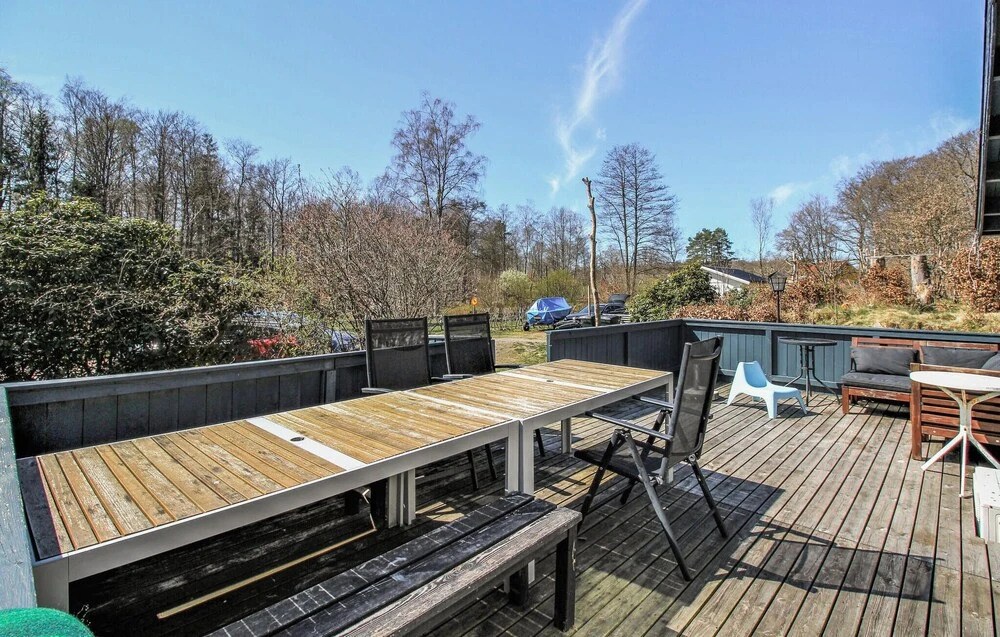 Amazing Home in Munka Ljungby With 4 Bedrooms