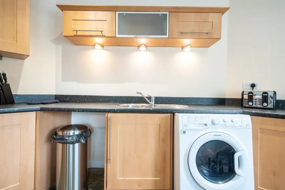 Apartment 4