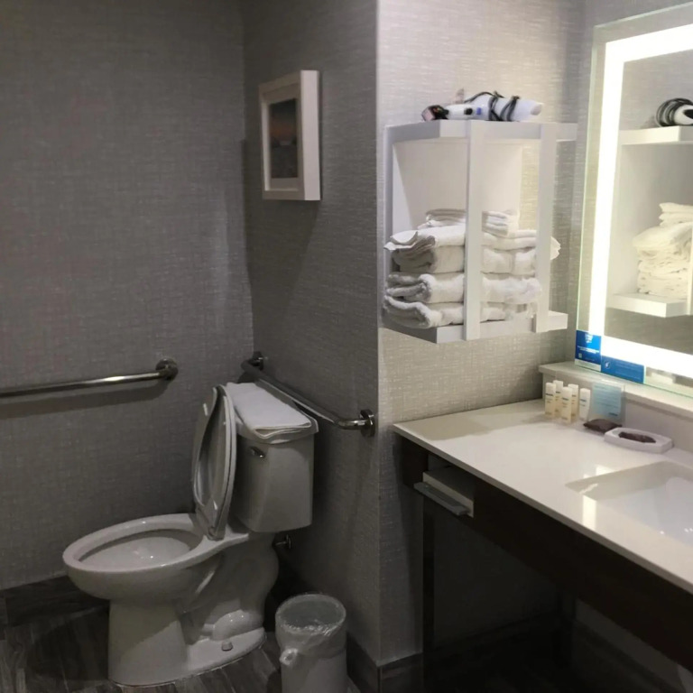 Hampton Inn Old Bridge NJ