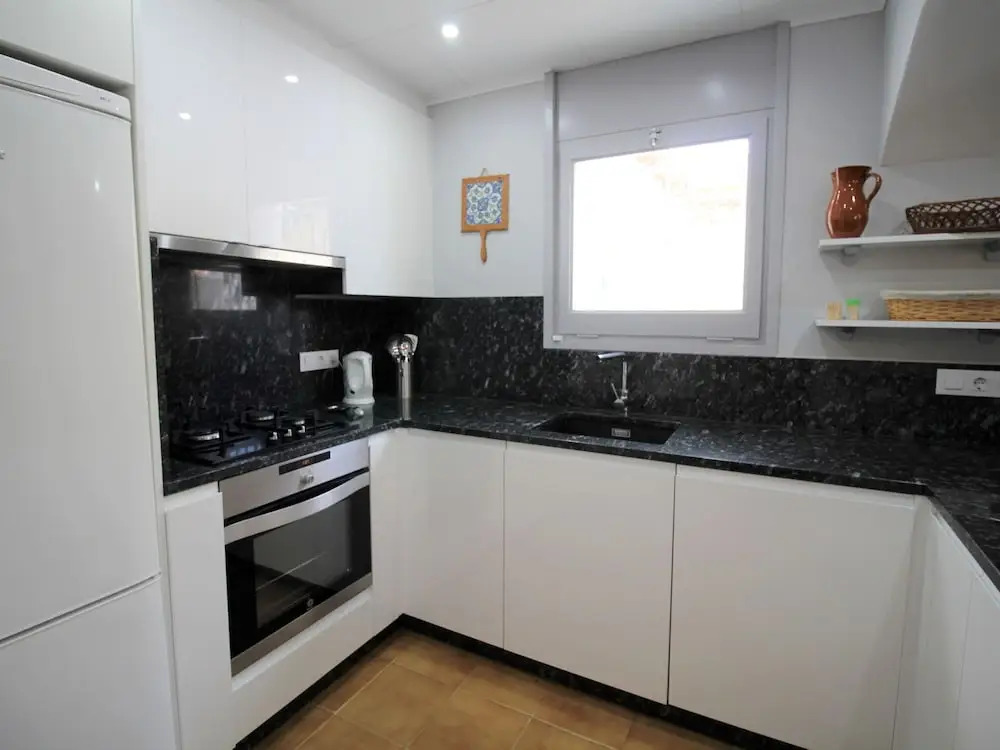 Amazing Villa in Empuriabrava With Swimming Pool