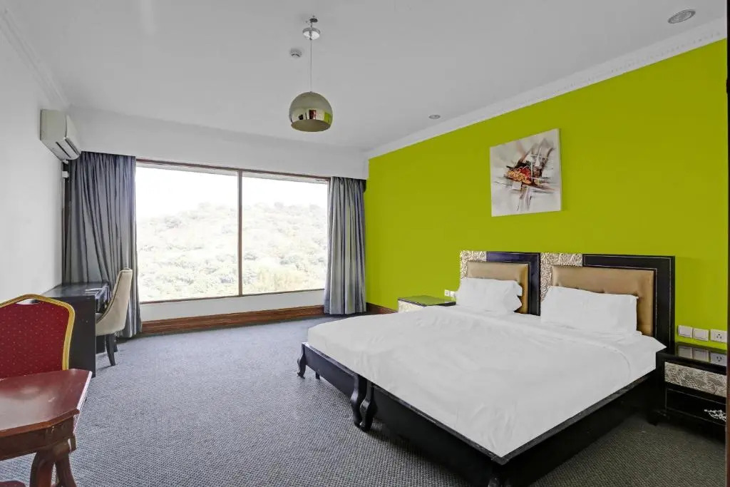 Townhouse Royal Palms Hotel - Daisy