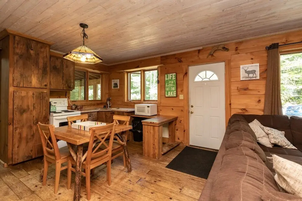 Aisling Lakehouse