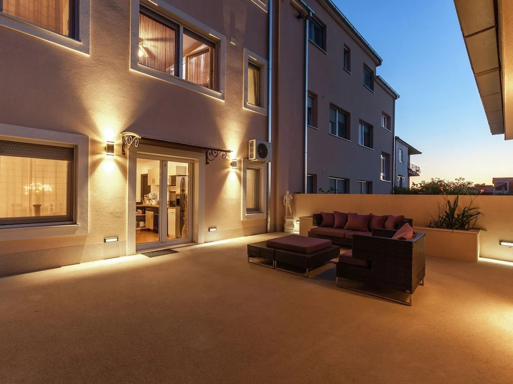 Modern Holiday Home at Podstrana with Hot Tub & Sauna