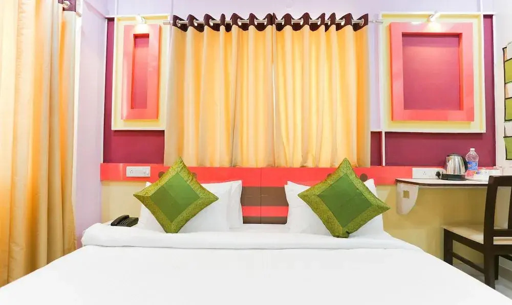 Itsy Hotels Worldtree Bellandur
