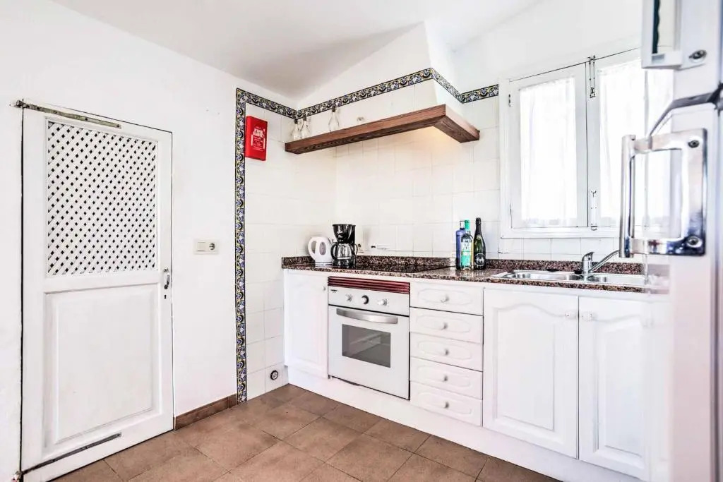 Aumadravet del Bosch by Villa Select