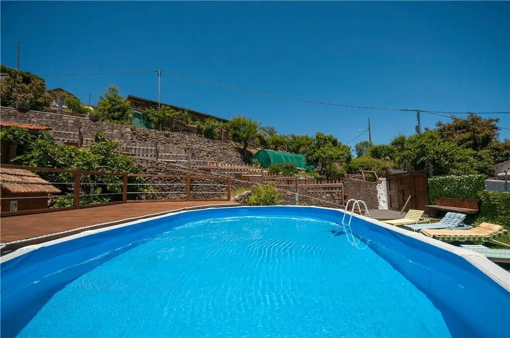 Casa Rural con piscina compartida Valleseco II