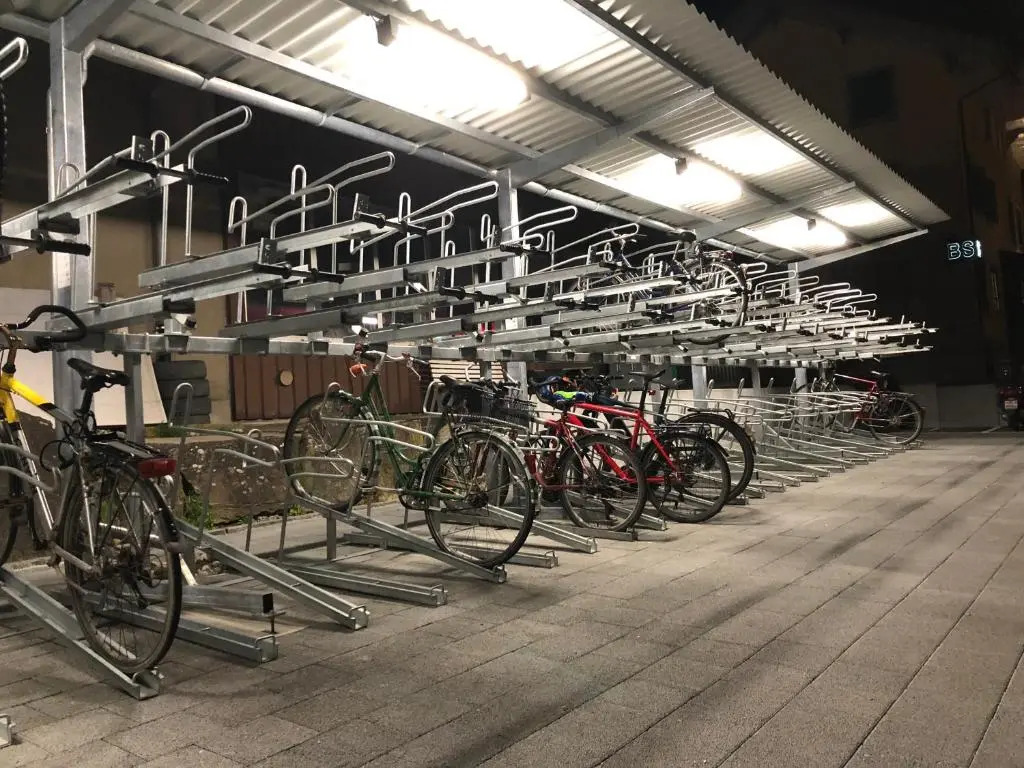 Self-Checkin Hotel BS16 before Bern City Parking gratis