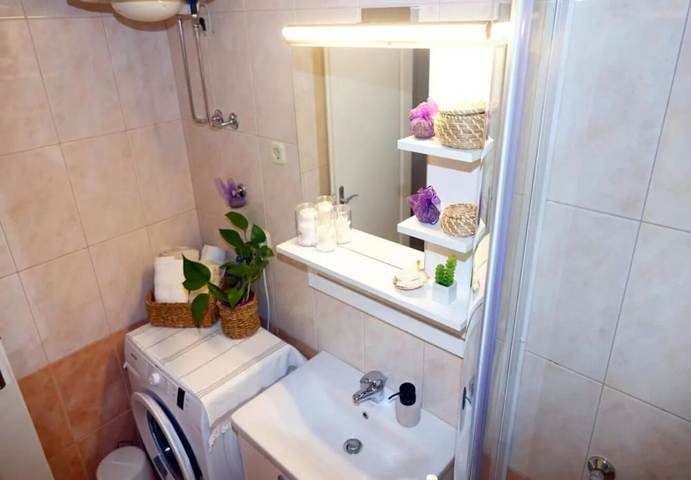 Apartment Ljubav