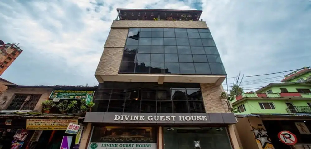 MeroStay 127 Divine Guest House