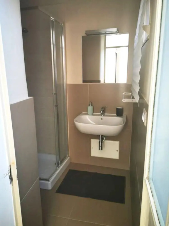 Apartment with 4 Bedrooms in Catania, with Wonderful Mountain View, Furnished Balcony And Wifi - 1 Km From the Beach
