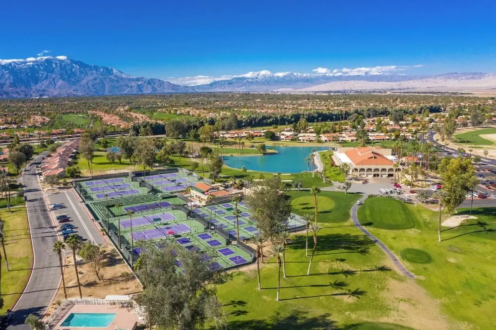Palm Desert Resort Home: Outdoor Dining w/ Views