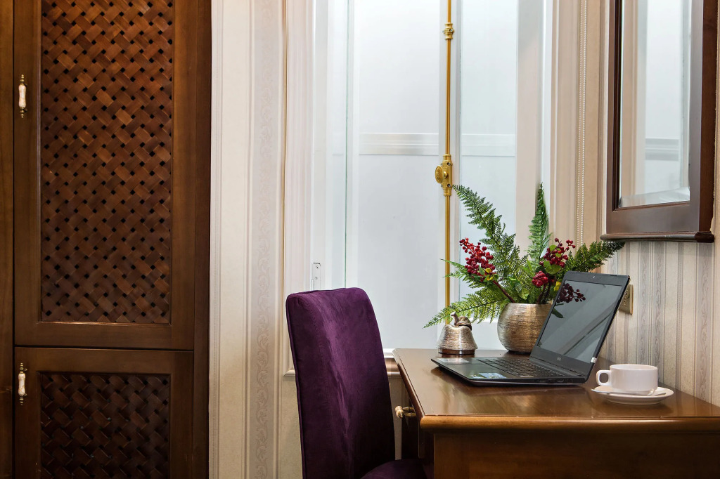 Hanoi Maro Hotel
