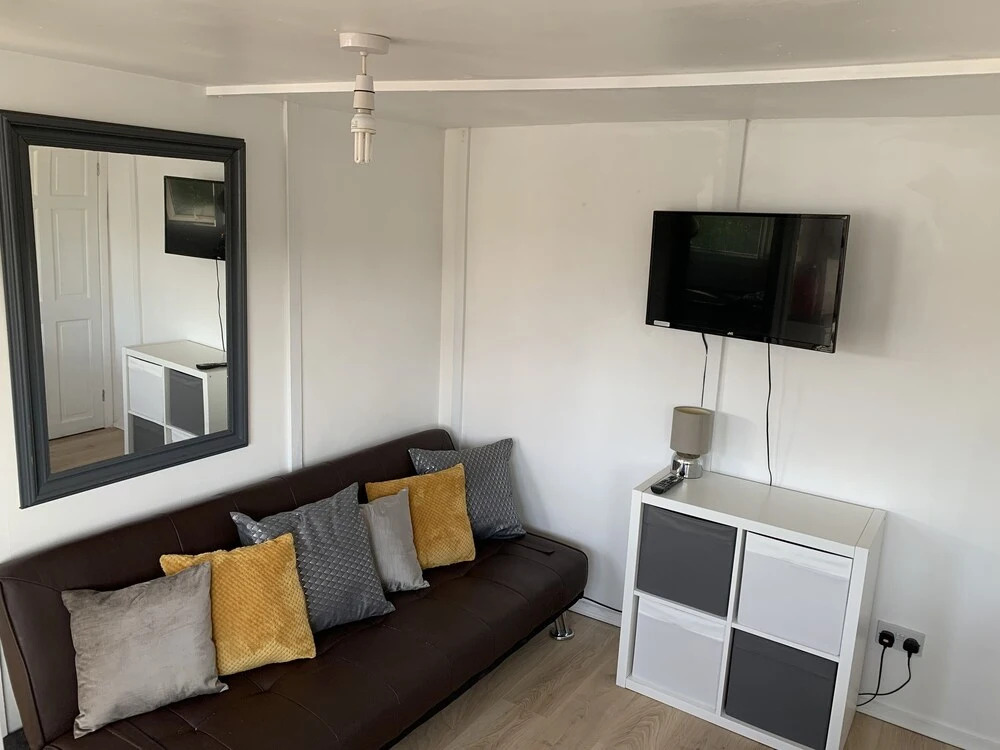 Cosy and Comfortable 2bed Chalet in Leysdown, Kent