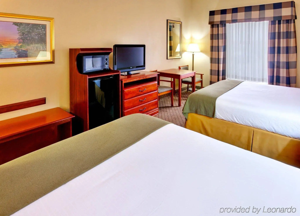 Holiday Inn Express
