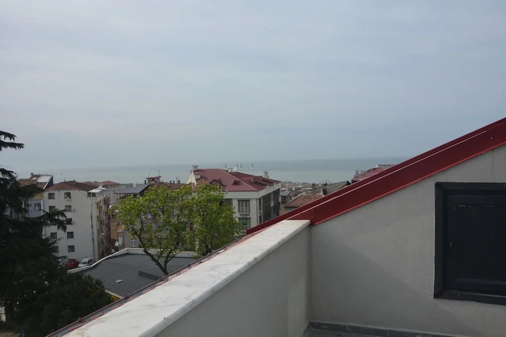 LOYA APARTMENTs