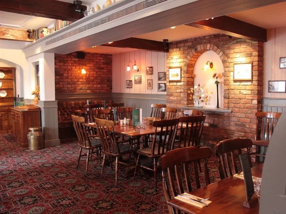 Woodborough Inn
