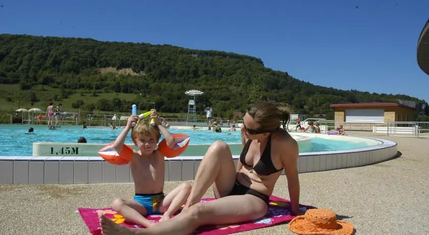 Domaine la Roche dUlly